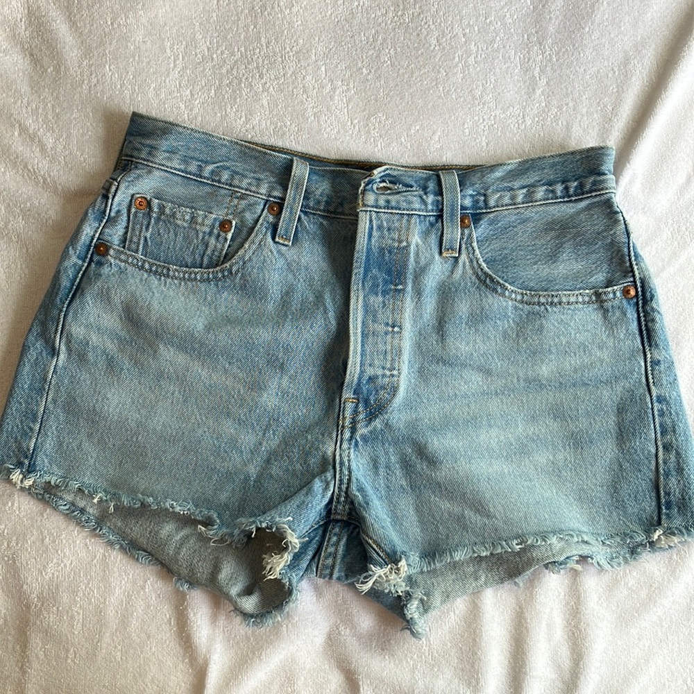 Levi’s 501 shorts